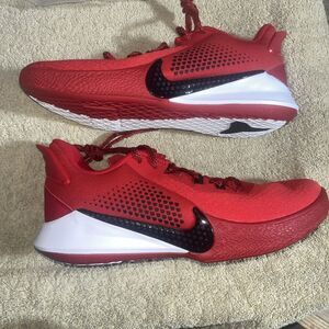 Mamba Fury Tb University Red Black Gym Red Size 7.5 Ck6632-600